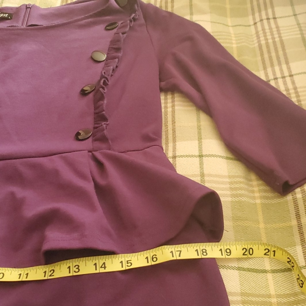 Dress - Picture 9 of 13